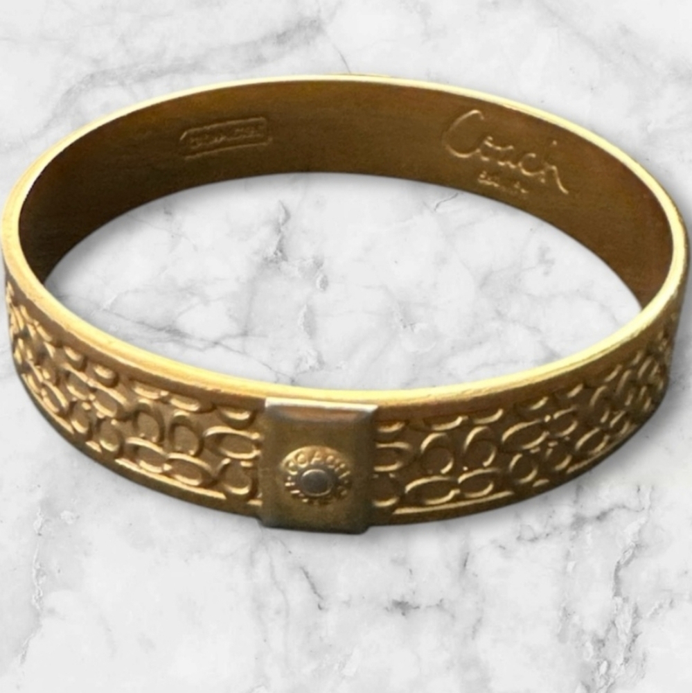 COACH Bangle Bracelet, GOLD TONE, Signature C Embossed - Picture 13 of 16